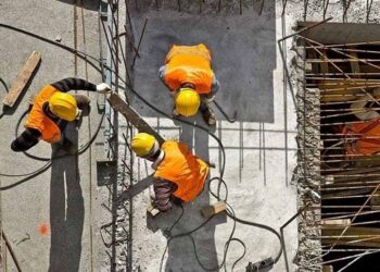 San Juan: Un albañil cayó desde altura y murió