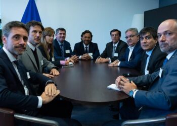 Orrego impulsó el inicio de la mesa del cobre en San Juan