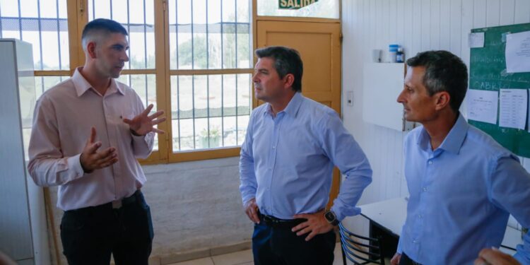 Orrego visitó el Proyecto Juan:  “Lo importante es generar, entre todos, el futuro que se merecen”