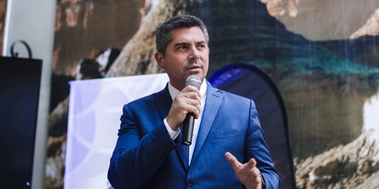 San Juan se hará cargo del Fondo Incentivo Docente y Conectividad