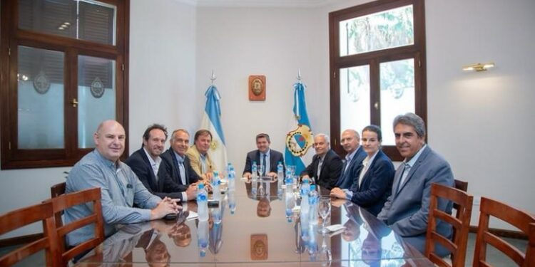 Orrego se interiorizó de los proyectos de la compañía Arcor