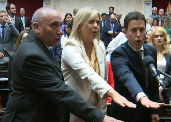 Los sanjuaninos ya definieron los votos por la Ley Ómnibus