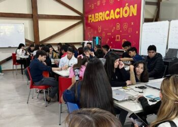 Educación: comienzan los talleres gratuitos para estudiantes, docentes y referentes pedagógicos de la provincia
