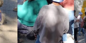 Un peatón sanjuanino fue embestido, en la puerta de una escuela