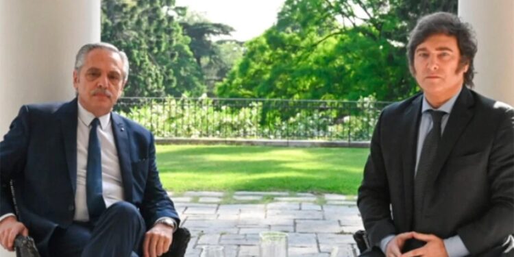 Alberto Fernández se quejó de la inflación y le pidió a Milei un “cambio de rumbo”