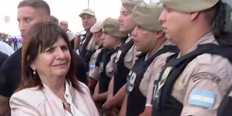 Bullrich recibió a las fuerzas federales