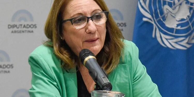 El Gobierno anuncia un aumento del 70% del presupuesto para universidades