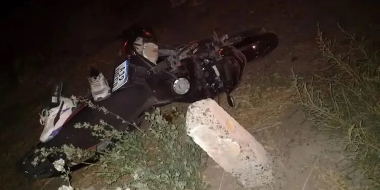 Un joven embarazada falleció tras un choque en moto