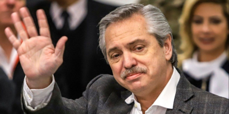 El PJ concretó la salida de Alberto Fernández pero no designó sucesor