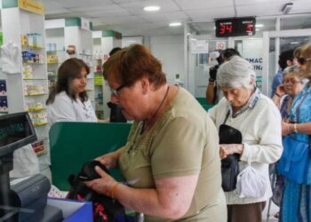 Continúa el programa de medicamentos gratuitos para jubilados