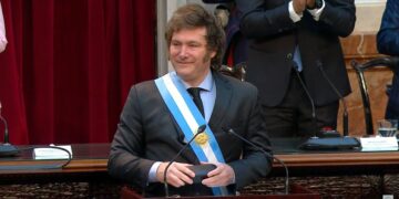 El Gobierno convocará a una reunión con gobernadores previa al pacto del 25 de mayo