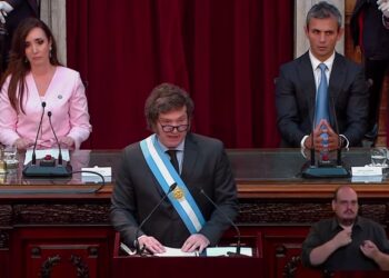 Milei ante el Congreso: “Terminamos con los gerentes de la pobreza”