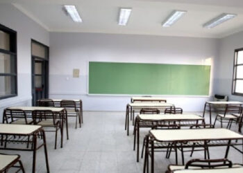 Realizan un recorrido por todas las escuelas de la provincia para conocer el estado de las mismas