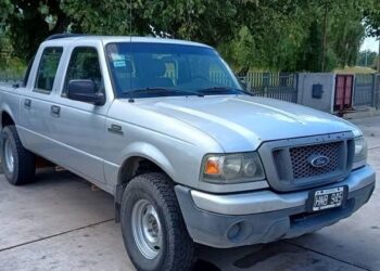 Rematarán siete movilidades del Ministerio de Educación, algunas valen $600.000