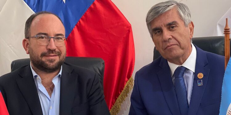 Rivadavia firmó un convenio con una ciudad chilena: “Nos vamos a apoyar socialmente”