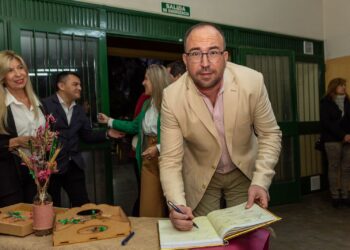 Inauguraron la escuela de oficios en Rivadavia: Se cursará Higiene y Seguridad, Peluquería, y más