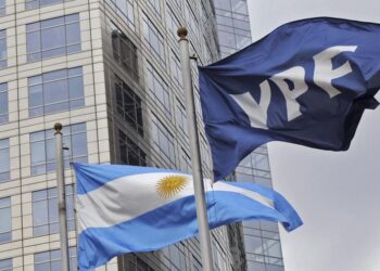 El Gobierno confirmó que los directores de YPF cobrarán $70 millones menusales