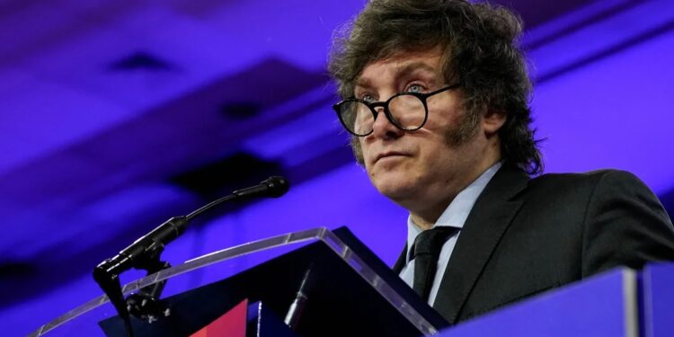 Milei publicó decenas de mensajes en contra de la marcha universitaria