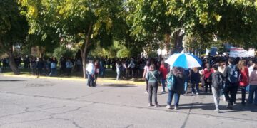 Docentes sanjuaninos se movilizaron en San Juan tras el rechazo a las paritarias