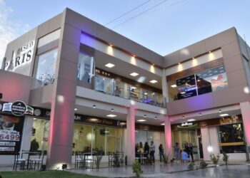 Moderno paseo comercial abrió sus puertas en Chimbas: “Acá hay garantías para trabajar”