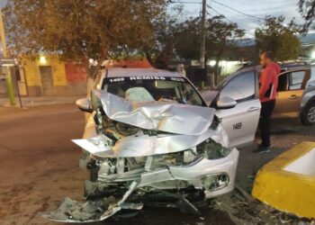 Se accidentó un remisero sanjuanino que iba con tres pasajeros menores: Hay cinco heridos