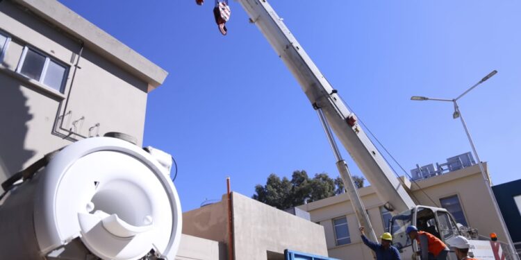 Hospital Marcial Quiroga: Instalaron equipamiento clave para personas con sobre peso