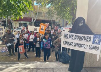 Familiares de víctimas de siniestros viales piden justicia en las puertas de Tribunales
