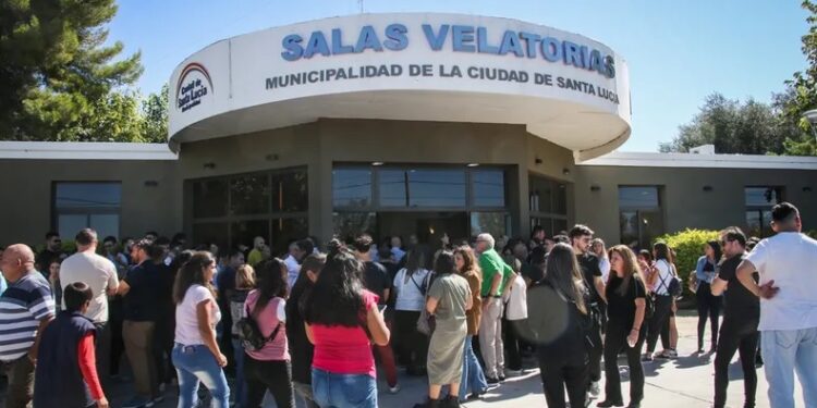 Despidieron los restos de los sanjuaninos fallecidos en Francia