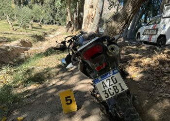 Identifican al joven motociclista que murió al perder el control de su moto