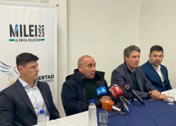 El senador libertario de San Juan anunció la renuncia del aumento de su dieta