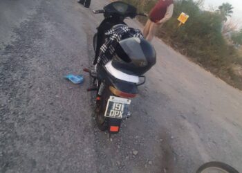 Dos mujeres con graves heridas tras caer de su moto en Caucete