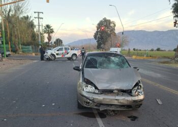 Violento accidente en Pocito dejó a un hombre de 52 años en grave estado