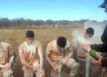 Investigación: Arrojaron cal viva a soldados y sufrieron graves quemaduras