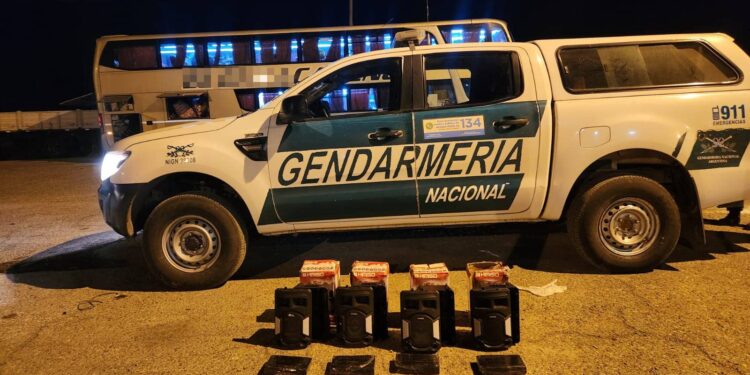 Ruta 40: Detienen a una mujer con 4 kilos de cocaína ocultos en un parlante