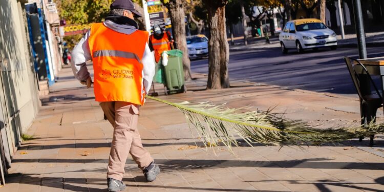 Así funcionarán los servicios de la Capital los feriados