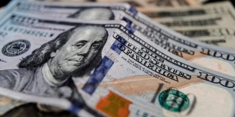 Sube el dólar blue en San Juan y se vende a $1.440