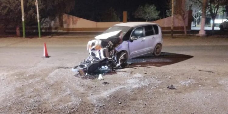 Un fuerte choque en Pocito dejó a dos heridos