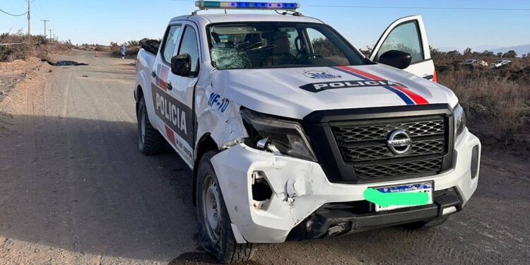Tragedia: Un hombre murió al chocar con un camioneta de la Policía