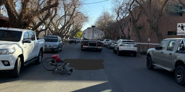 Dolor enorme por la muerte de una mujer en trágico accidente de tránsito