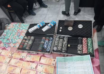 Clausuran salón de juegos clandestinos en Sarmiento y detienen a 18 Personas