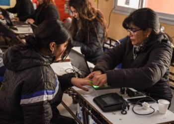 El Ministerio de Gobierno aterriza con su operativo para los vecinos en San Martín