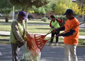 Rivadavia: el operativo especial de limpieza llega a diez barrios