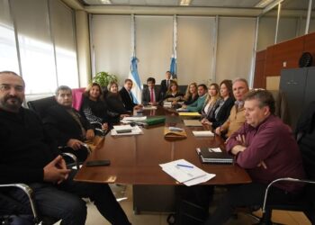 Paritarias docentes: Vuelven las reuniones para definir aumentos hasta septiembre