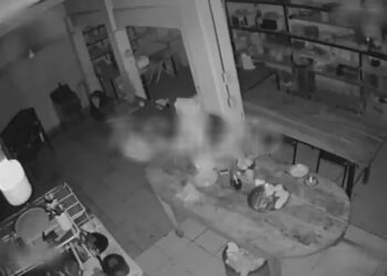 Desvalijaron una conocida casa de comida sanjuanina y quedaron registrados en las cámaras
