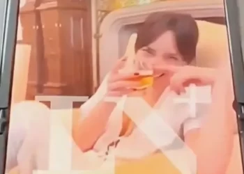 El video íntimo de Alberto Fernández con una famosa en el despacho presidencial