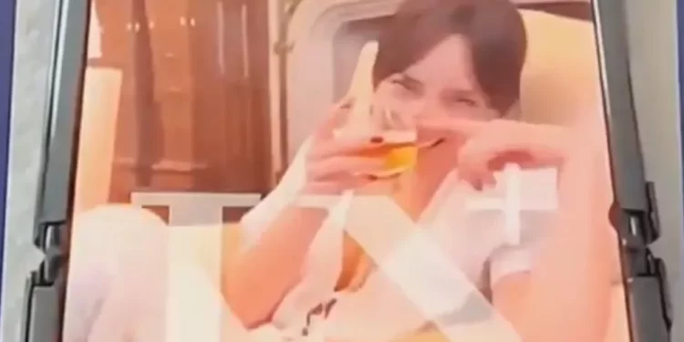 El video íntimo de Alberto Fernández con una famosa en el despacho presidencial