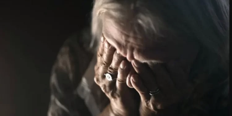 Ataque a una anciana: Ladrón la violó por más de tres horas y le dijo “Soy el diablo”