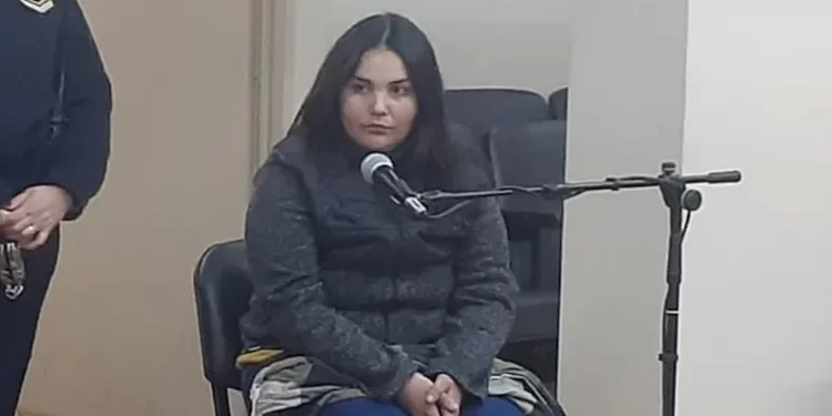 Agente penitenciaria caucetera acusada de robarle a una compañera fue liberada