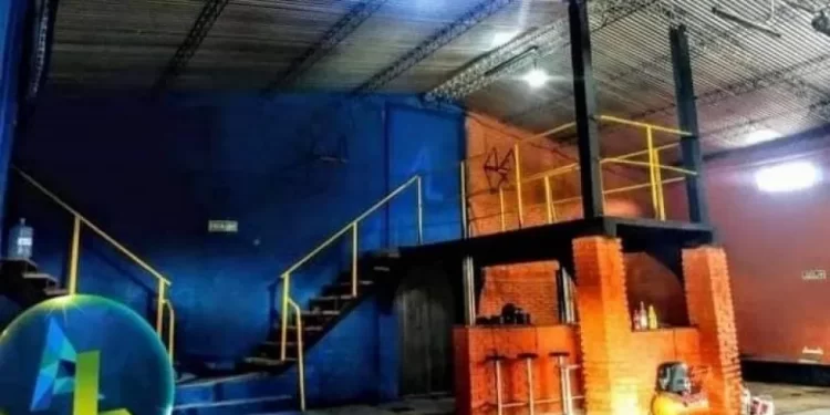 Tragedia en un boliche: cayó de una escalera y murió por las graves heridas