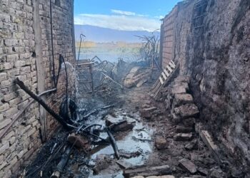 Incendio en Pocito arrasó con seis viviendas debido al Viento Zonda en San Juan